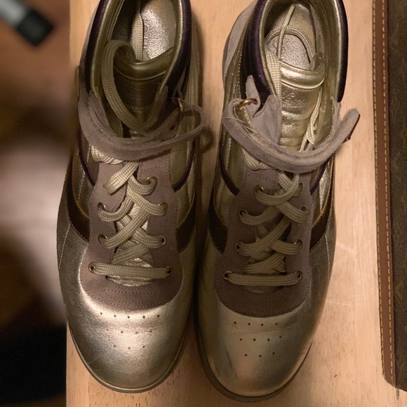 Louis Vuitton  high tops size 7 - Picture 3 of 5